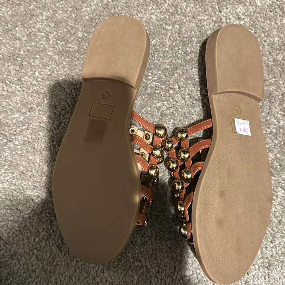 Sandals - Picture 2 of 2